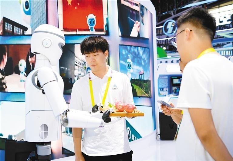 最硬“核” 最“AI” 最“灵巧”！丝博会上你“科”到了吗？