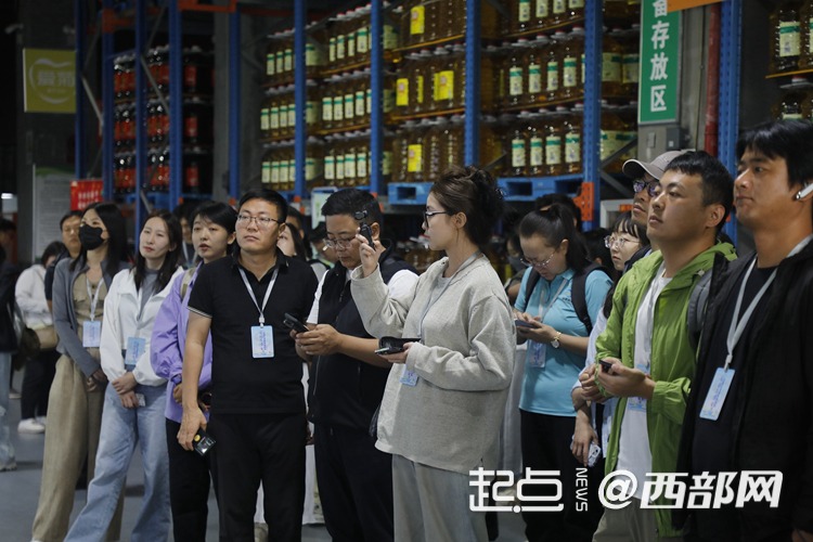 相约丝博会｜体验来自丝路的“三餐四季” 全国媒体记者一起探寻爱菊发展新模式