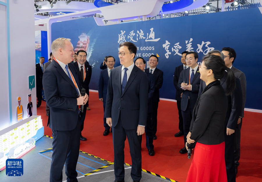 韩正出席第二届中国国际供应链促进博览会开幕式并致辞